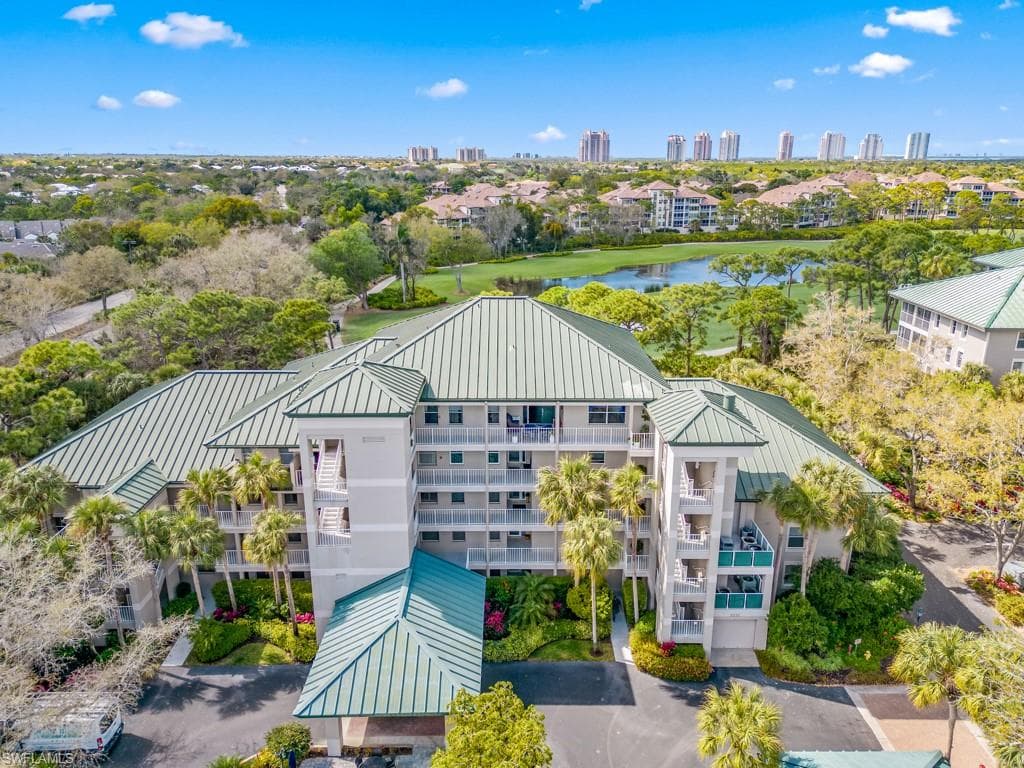 3331 Crossings CT 302 BONITA SPRINGS, FL 34134
