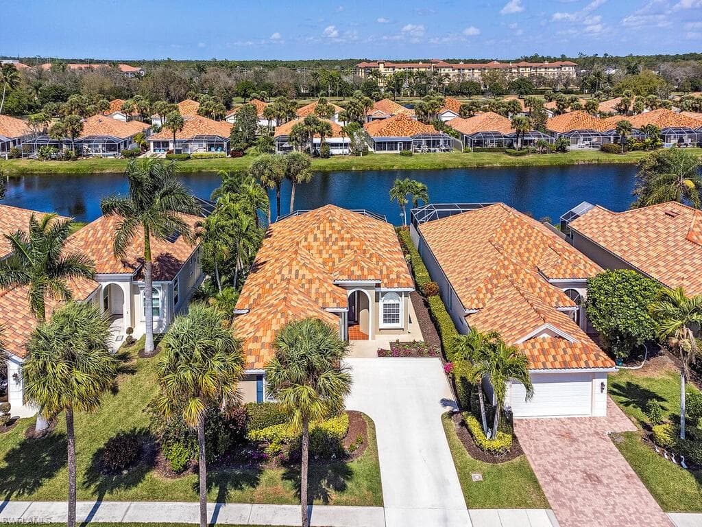 3213 Benicia CT NAPLES, FL 34109