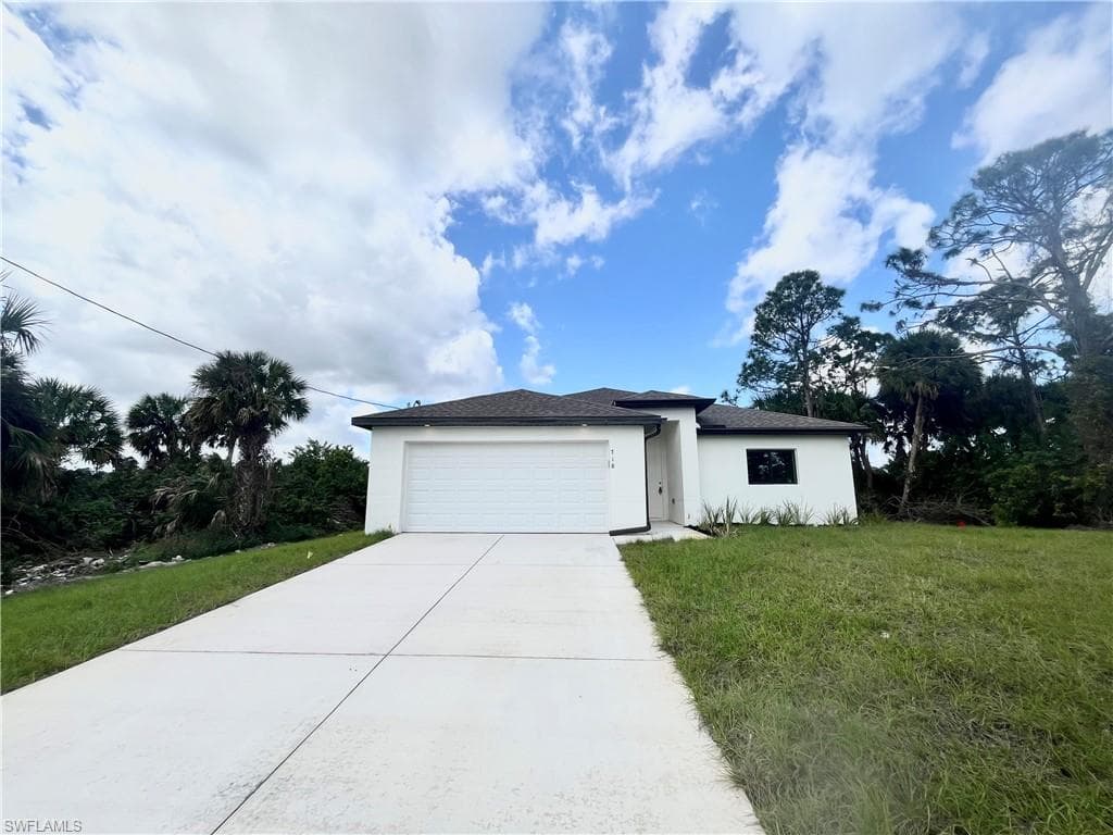 2706 56th ST W LEHIGH ACRES, FL 33971