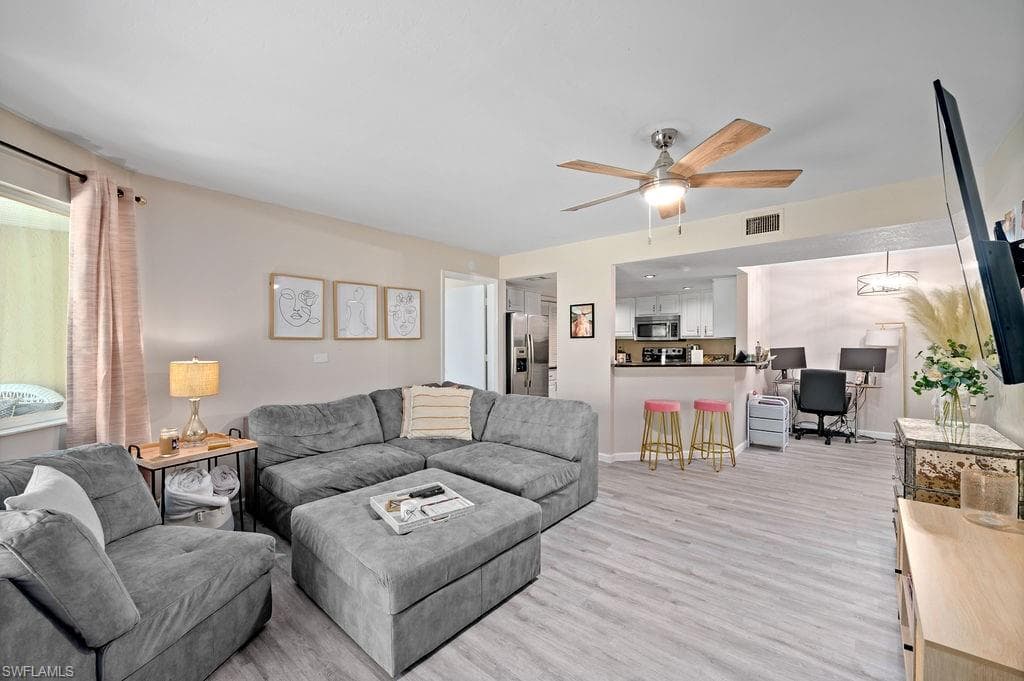 3180 Seasons WAY 915 ESTERO, FL 33928