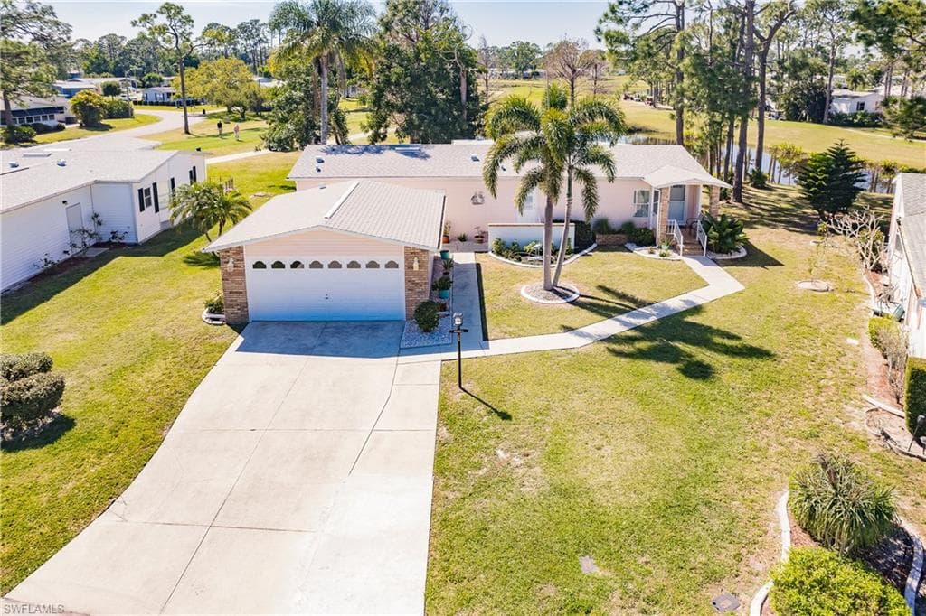 19813 Eagle Trace CT NORTH FORT MYERS, FL 33903