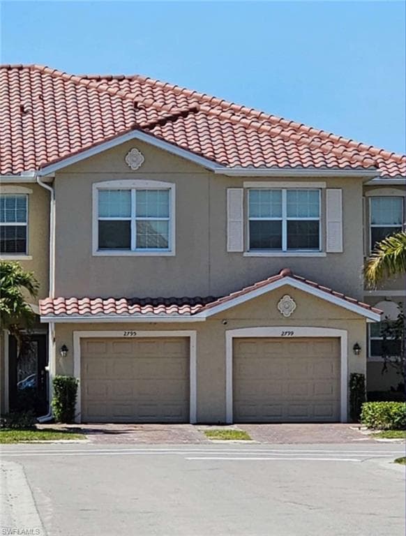 2897 Citrus ST NAPLES, FL 34120
