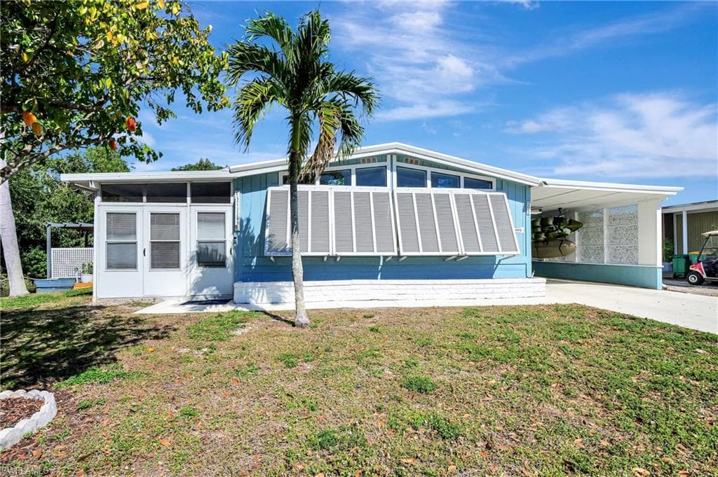 291 Sugar Loaf LN NAPLES, FL 34114