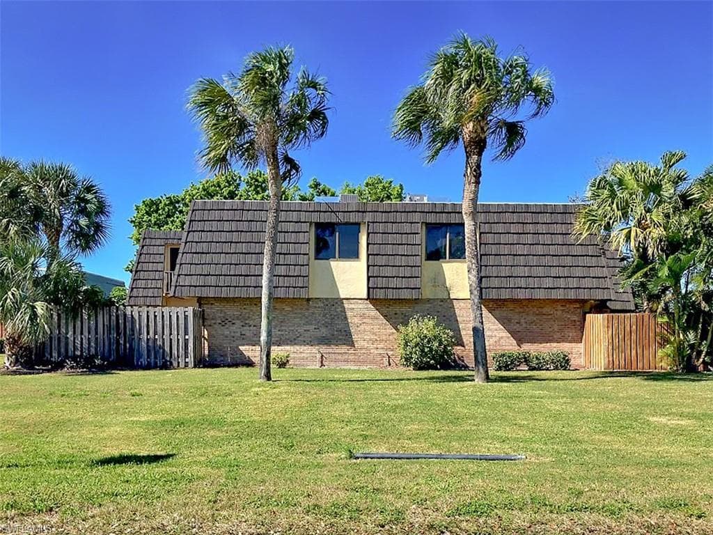 1608 Park Meadows DR 1 FORT MYERS, FL 33907