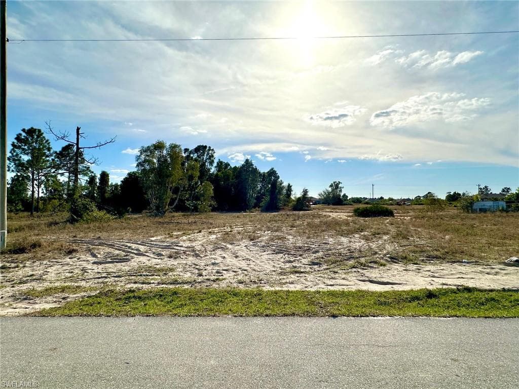 312 Petite AVE LEHIGH ACRES, FL 33974
