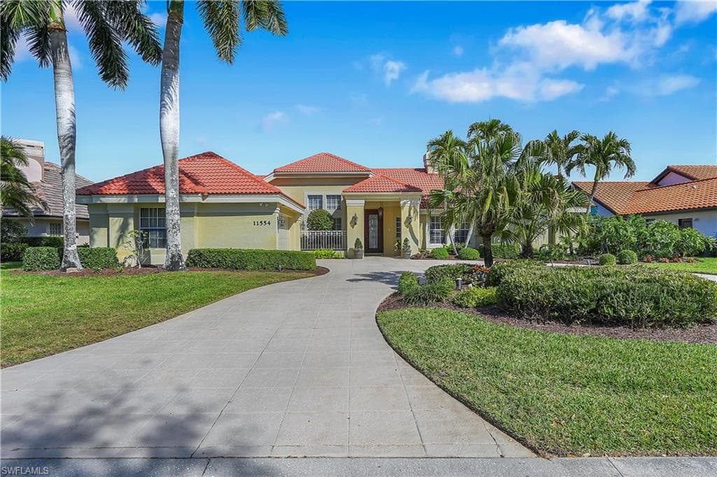 11554 Longshore WAY W NAPLES, FL 34119