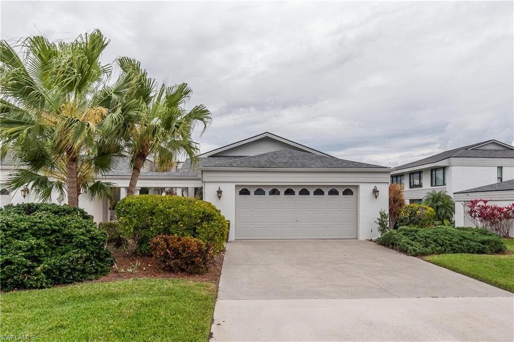 16647 Waters Edge CT FORT MYERS, FL 33908