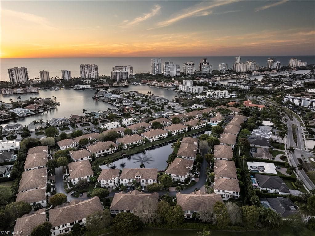 149 Colonade CIR NAPLES, FL 34103