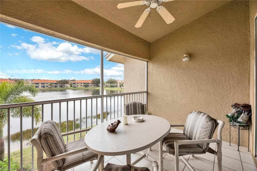6880 Huntington Lakes CIR 203 NAPLES, FL 34119