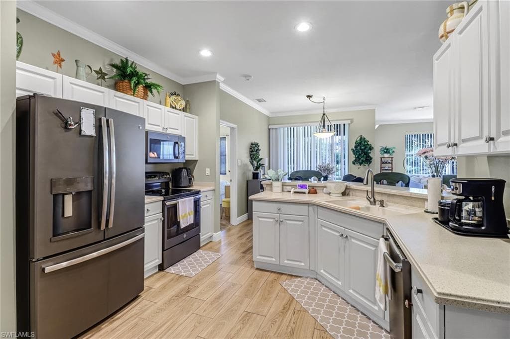 12780 Ivory Stone LOOP FORT MYERS, FL 33913