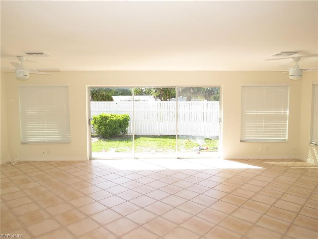 37 Knights Bridge RD A-61 NAPLES, FL 34112