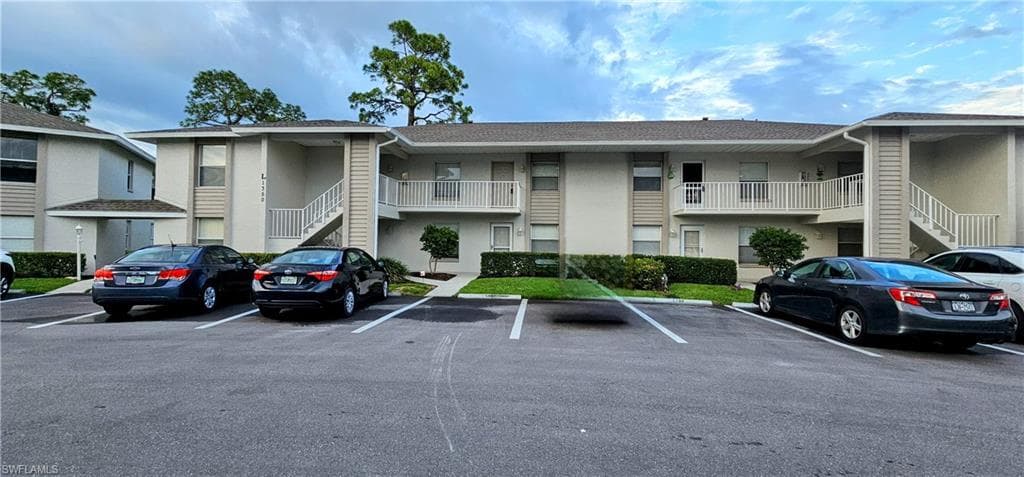 1350 Churchill CIR L-202 NAPLES, FL 34116
