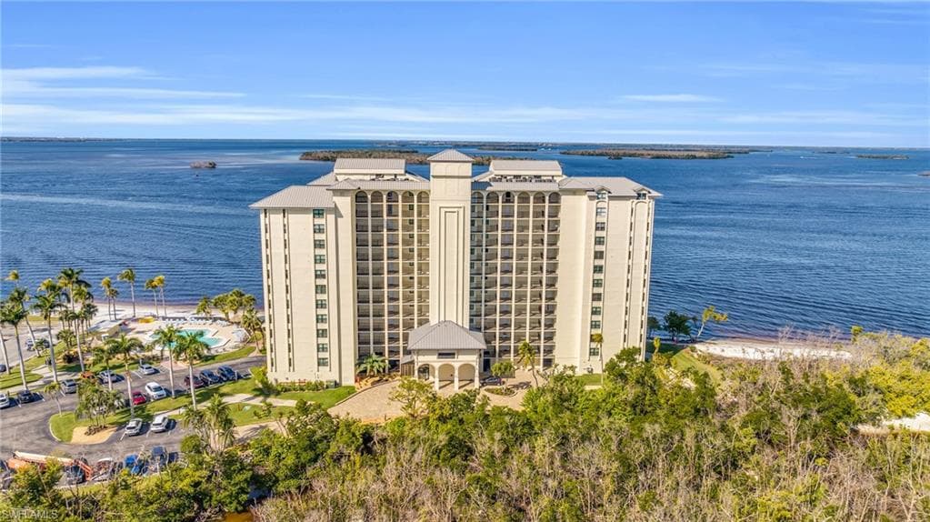 17080 Harbour Point DR 214 FORT MYERS, FL 33908