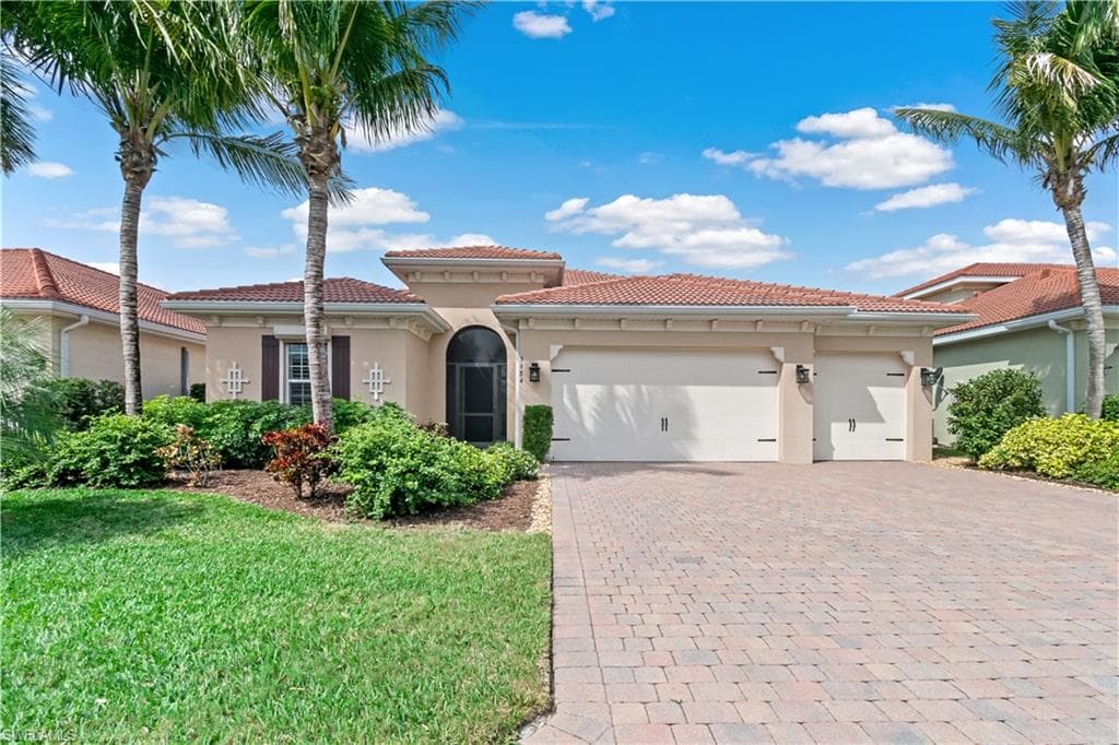 3984 Ashentree CT FORT MYERS, FL 33916