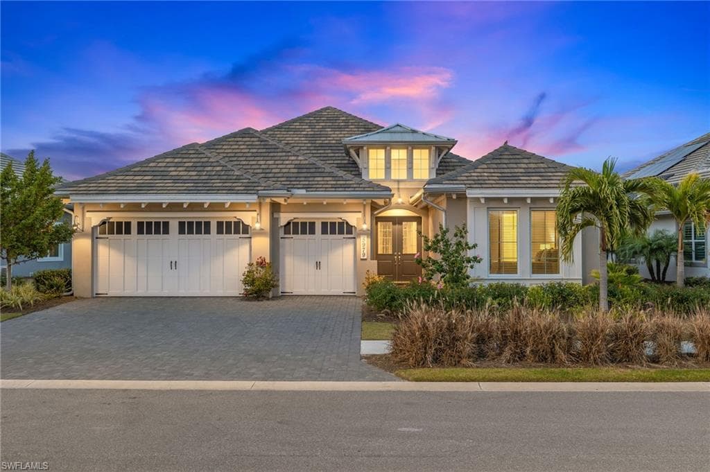 5979 Barthelemy AVE NAPLES, FL 34113