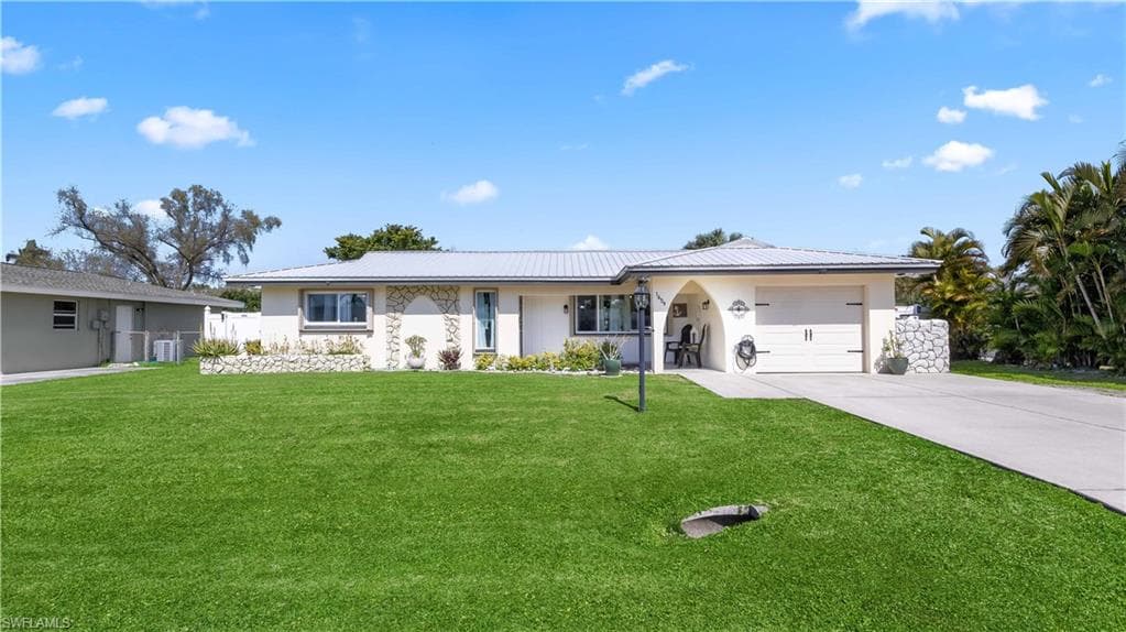1659 S Flossmoor RD FORT MYERS, FL 33919