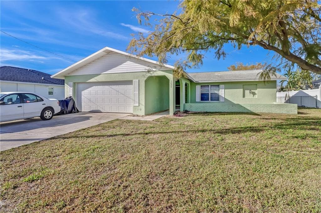 1629 SE 13th TER CAPE CORAL, FL 33990