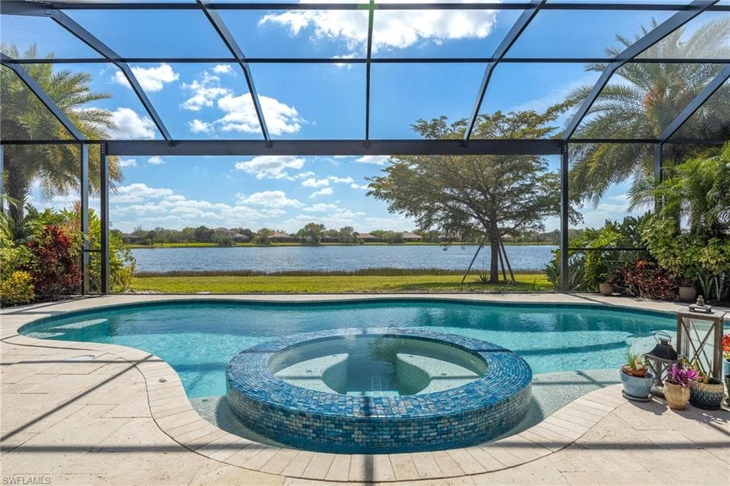 10040 Avalon Lake CIR FORT MYERS, FL 33913