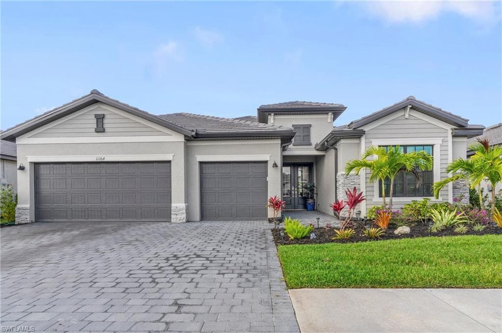 11164 Canopy LOOP FORT MYERS, FL 33913