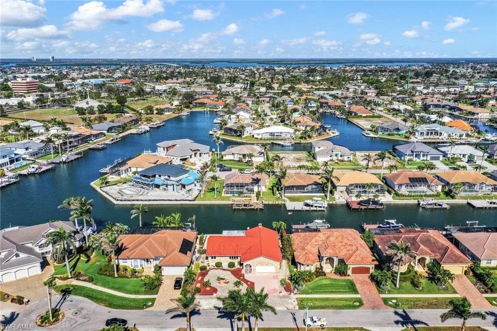 459 Marquesas CT MARCO ISLAND, FL 34145