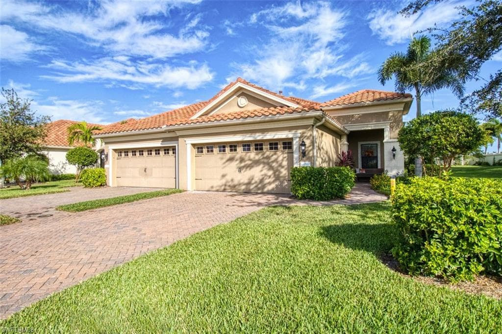 4550 Mystic Blue WAY FORT MYERS, FL 33966