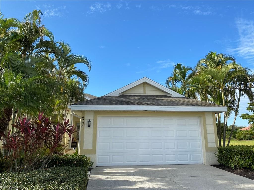 4206 Avian AVE FORT MYERS, FL 33916