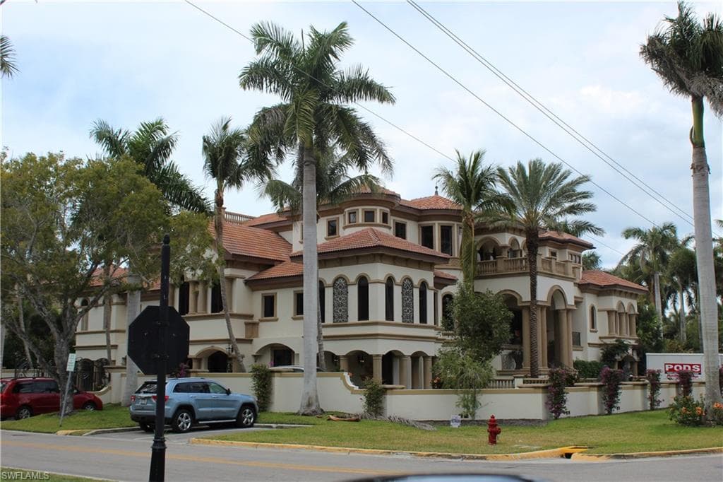 3170 Gordon DR NAPLES, FL 34102