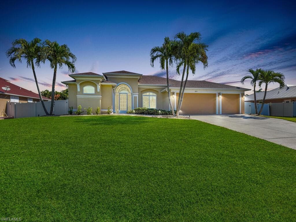 2831 SW 26th PL CAPE CORAL, FL 33914