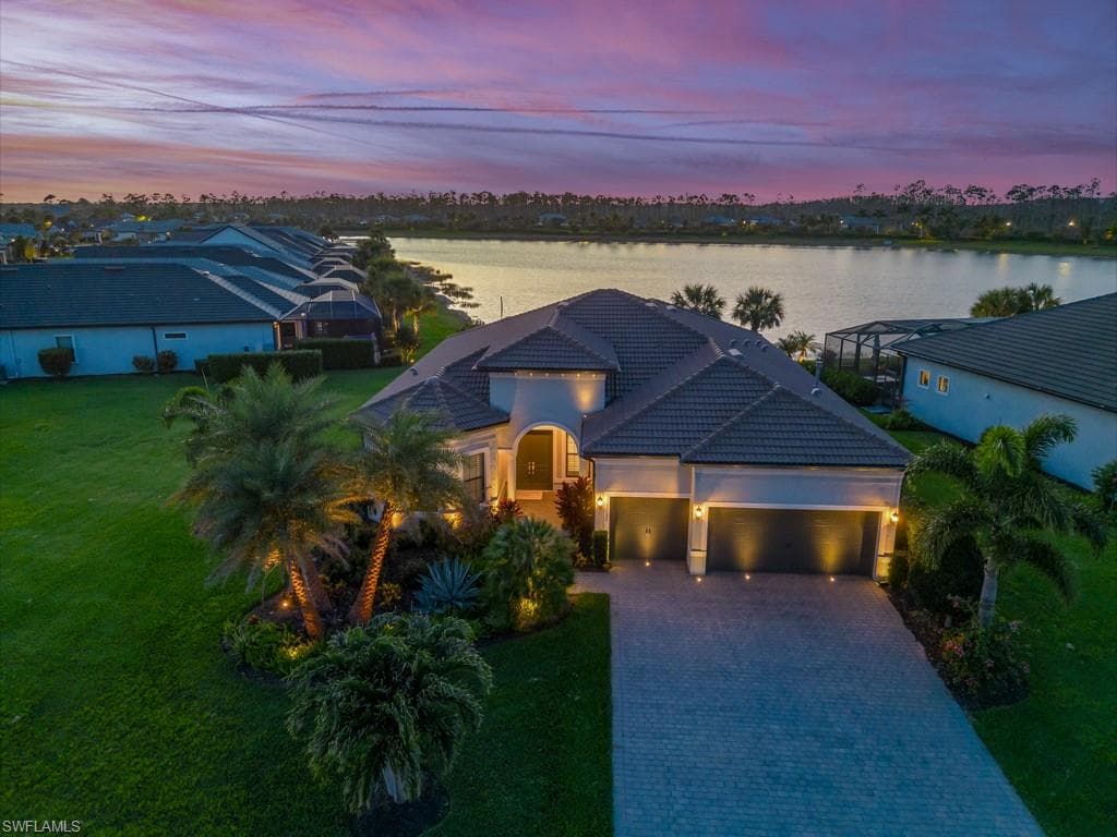 19126 Aqua Shore DR FORT MYERS, FL 33913