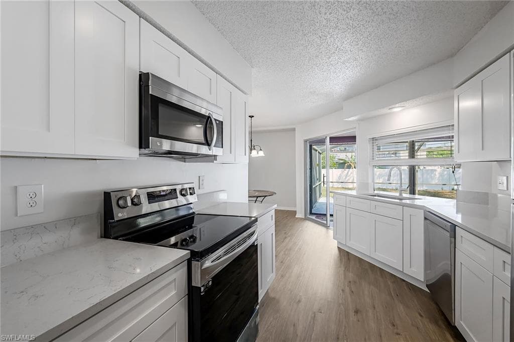 9849 Delaware ST BONITA SPRINGS, FL 34135
