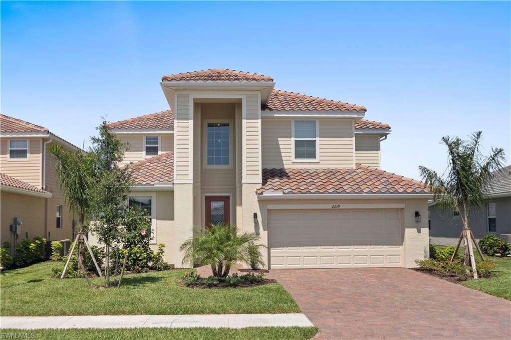 2239 Dancy ST NAPLES, FL 34120