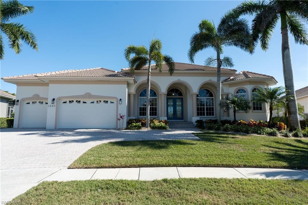 1683 Piedmont CIR MARCO ISLAND, FL 34145