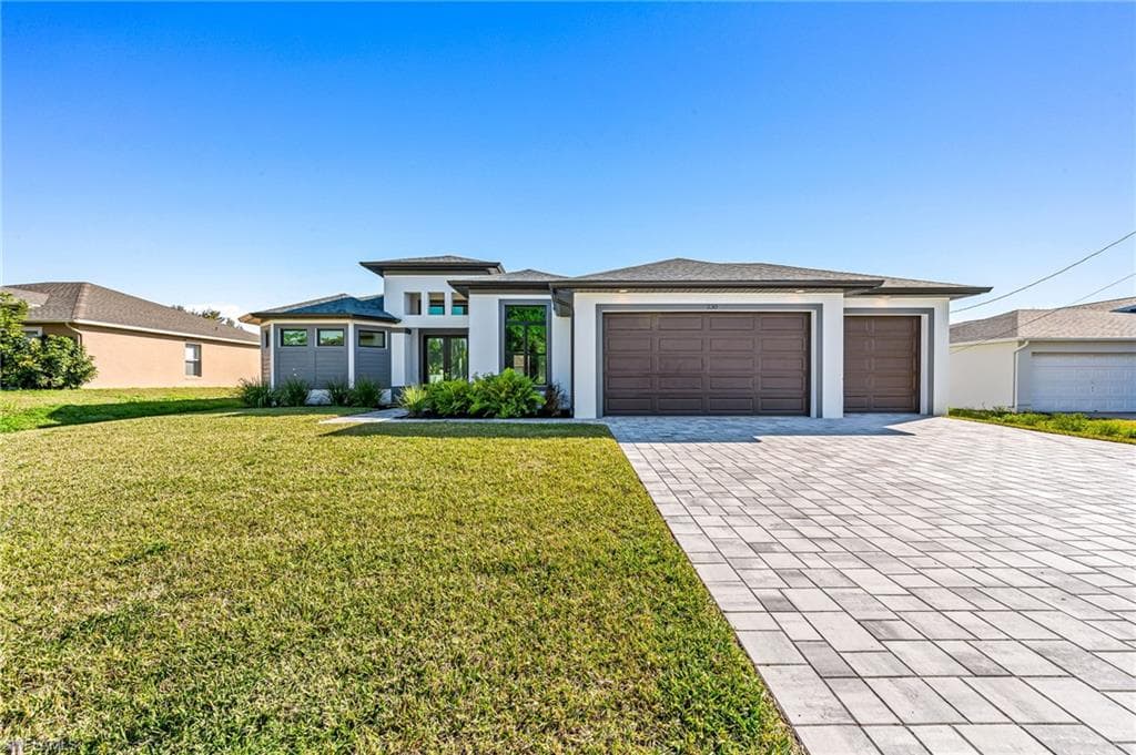 230 SE 6th TER CAPE CORAL, FL 33990