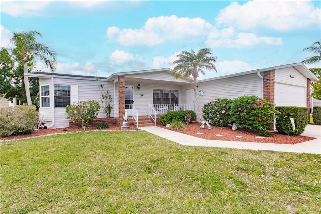 19851 Frenchmans CT S NORTH FORT MYERS, FL 33903