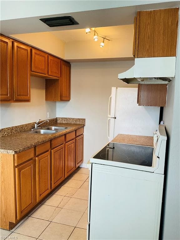 2105 Canal ST 5 FORT MYERS, FL 33901