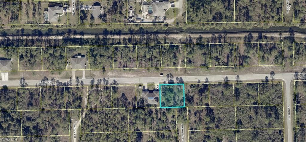 616 E 12th ST LEHIGH ACRES, FL 33972