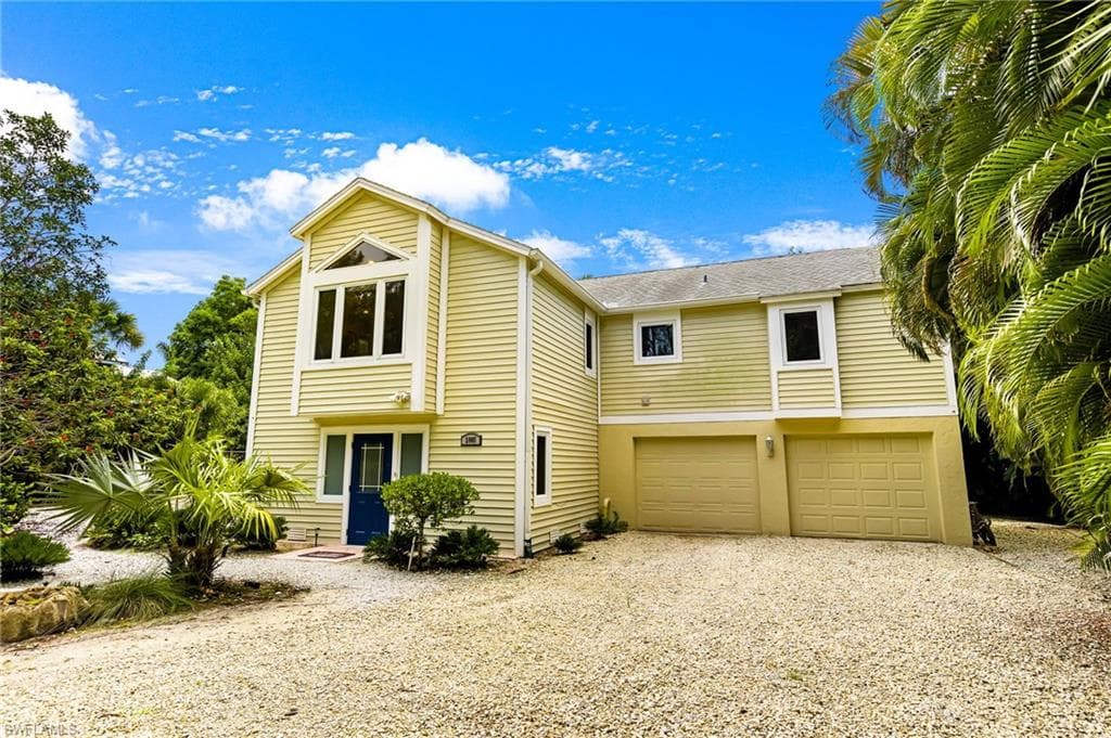 2005 Mitzi LN SANIBEL, FL 33957
