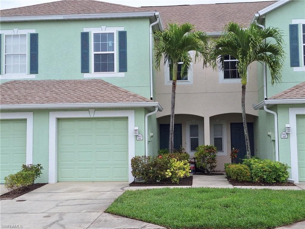 3613 Pine Oak CIR 102 FORT MYERS, FL 33916
