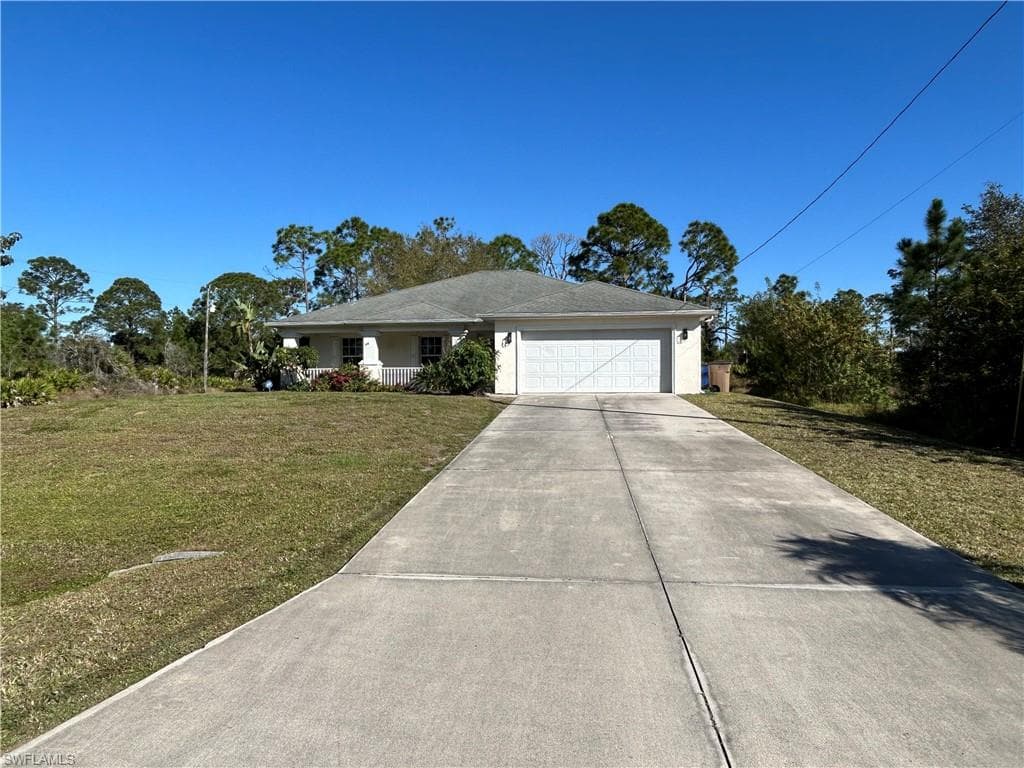 923 Nimitz BLVD LEHIGH ACRES, FL 33974