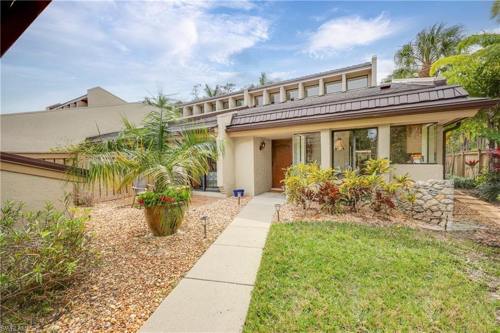 159 Bears Paw TRL 6-74 NAPLES, FL 34105