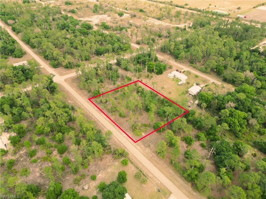 920 Irving AVE LEHIGH ACRES, FL 33972