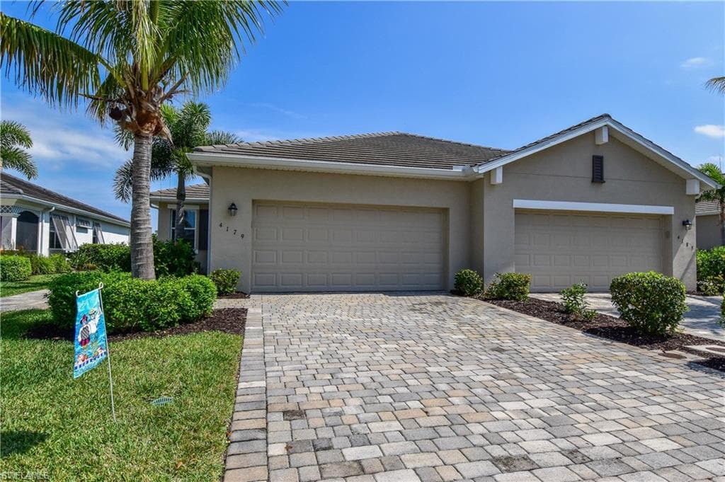 4179 Bisque LN FORT MYERS, FL 33916