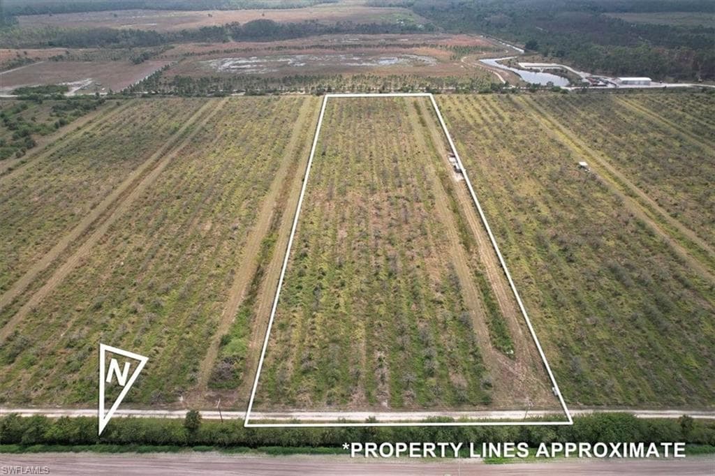 21987 Carter RD ESTERO, FL 33928