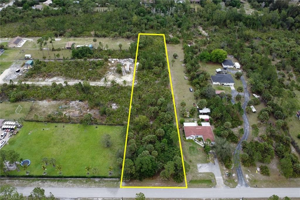 3229 4th AVE NE NAPLES, FL 34120