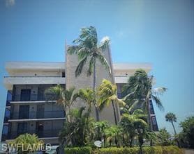 8403 Estero BLVD 202 FORT MYERS BEACH, FL 33931