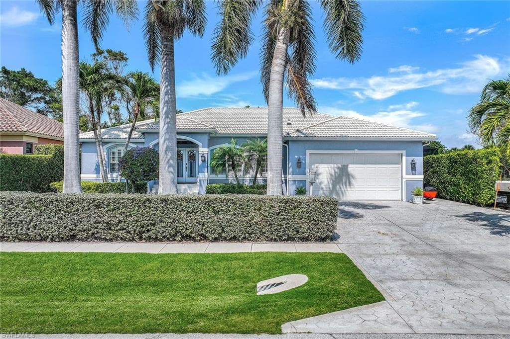 316 Colonial AVE MARCO ISLAND, FL 34145