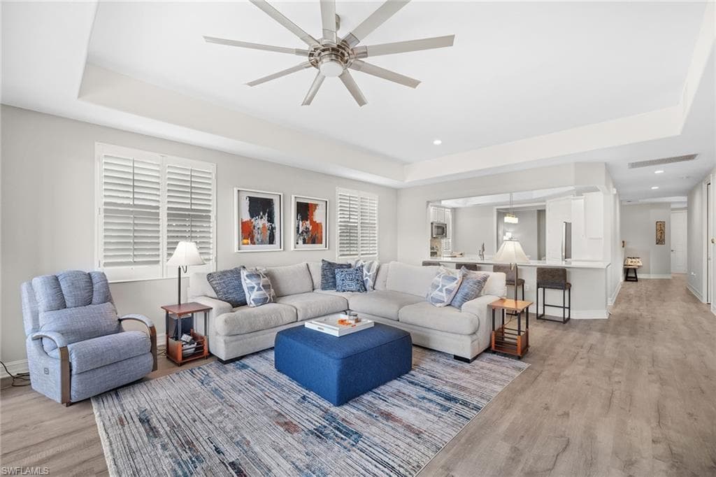4758 Stratford CT 1302 NAPLES, FL 34105