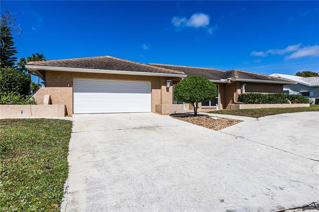 1566 Jamaica CT MARCO ISLAND, FL 34145