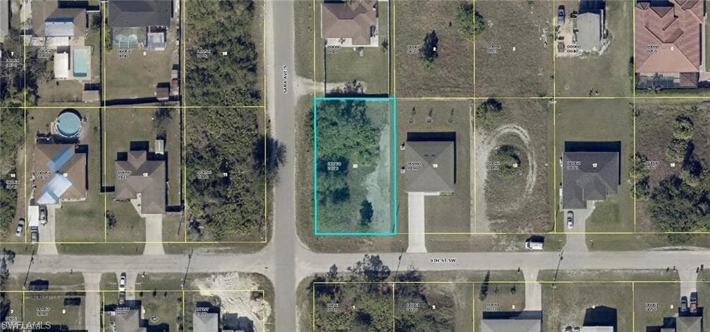 3318 9th ST SW LEHIGH ACRES, FL 33976