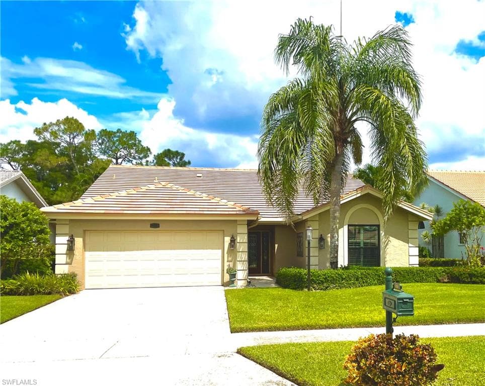 426 Countryside DR NAPLES, FL 34104